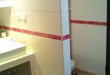 Kompletní rekonstrukce koupelny v činžovním domě.